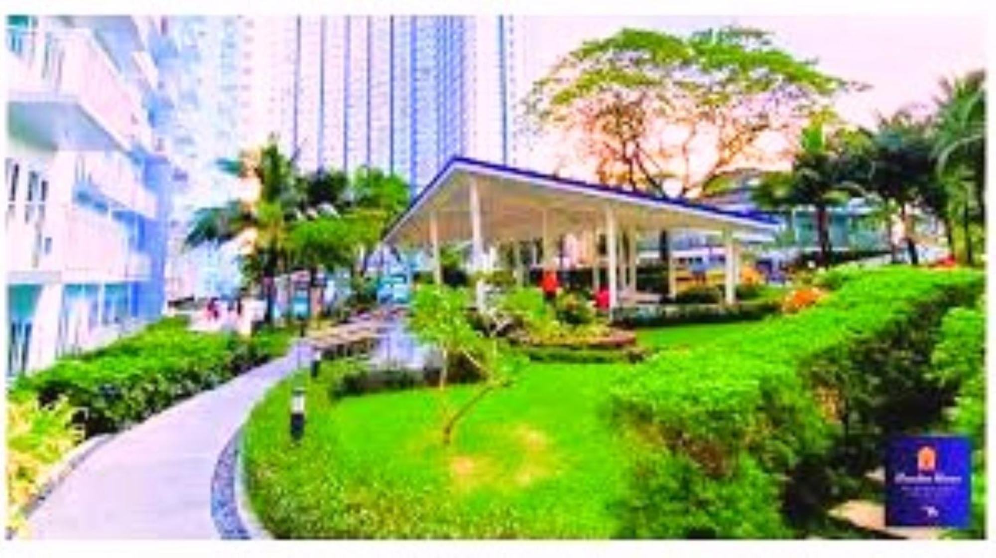 Grass Residences Rendezvous Sm North Edsa Qc Manila Esterno foto