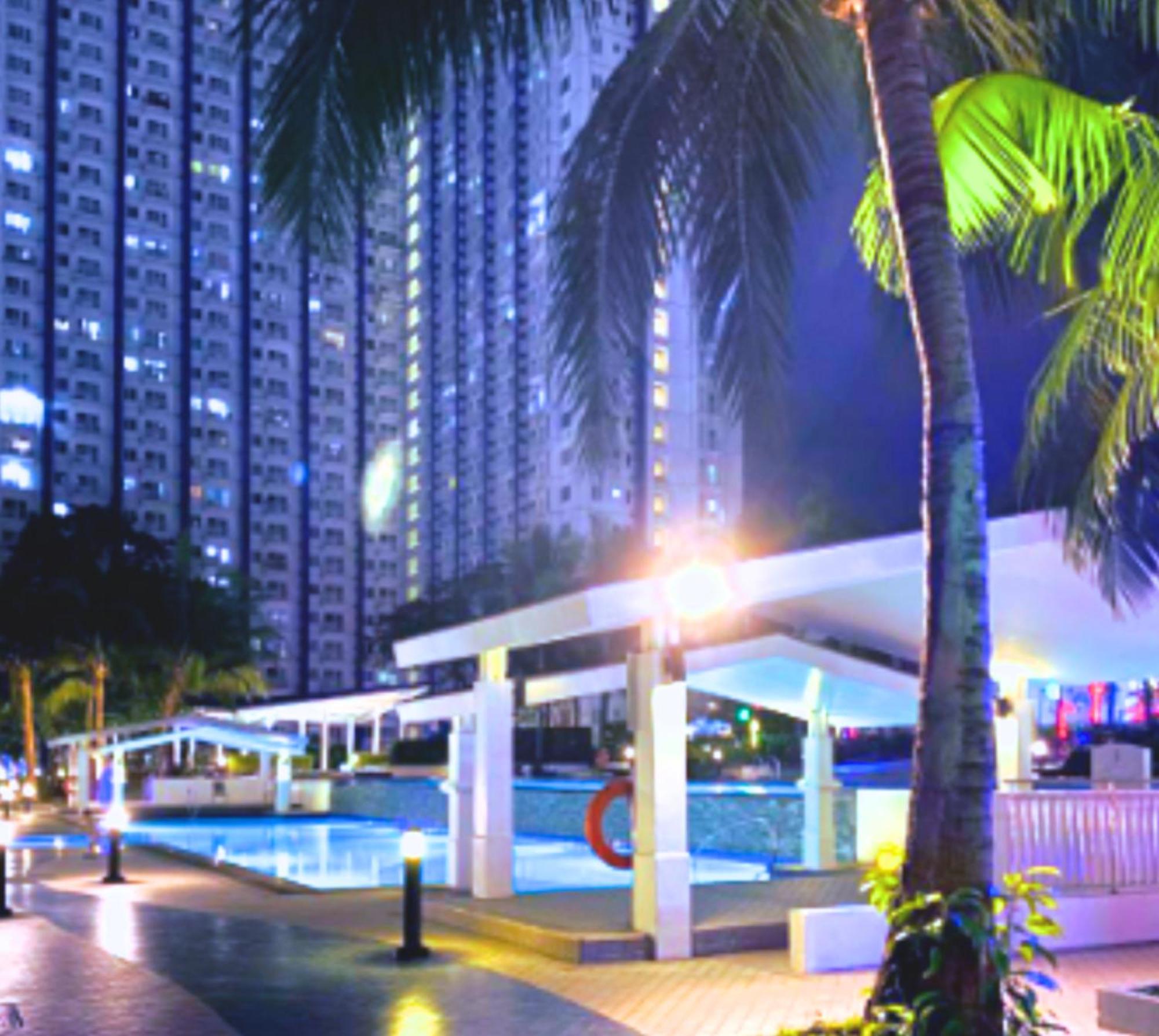 Grass Residences Rendezvous Sm North Edsa Qc Manila Esterno foto